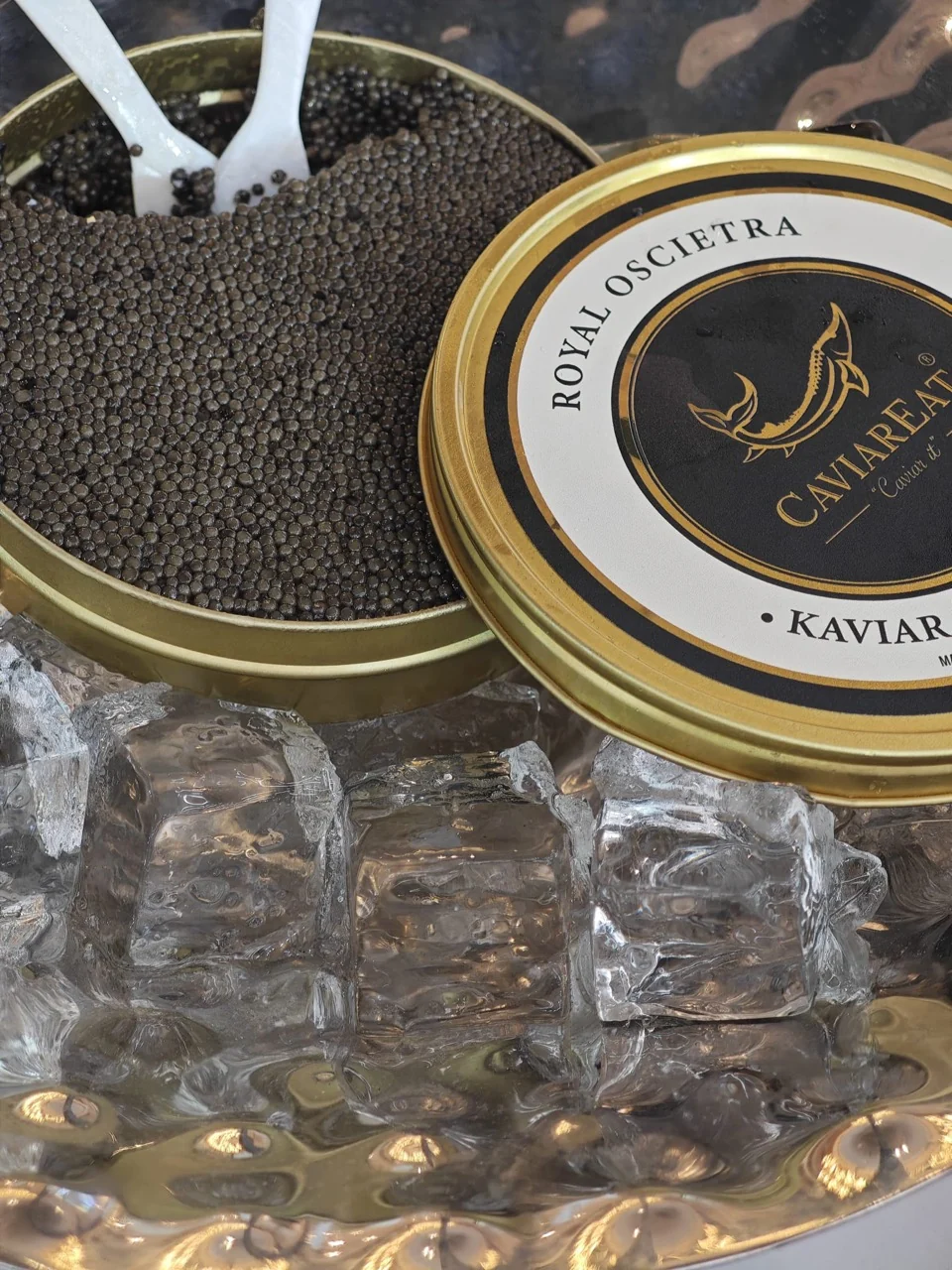 冰台上的 CaviarEat 奥西特拉鱼子酱