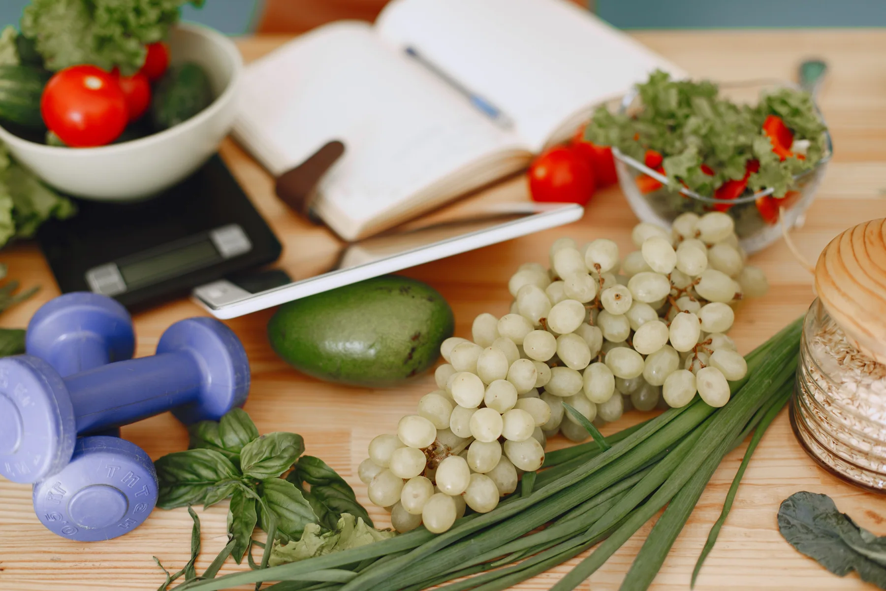 Healthy ingredients, nutrition notes and exercise equipment
